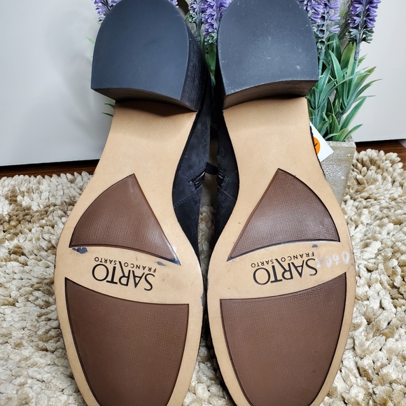 SOLD✅️Women black boots - Picture 3 of 4